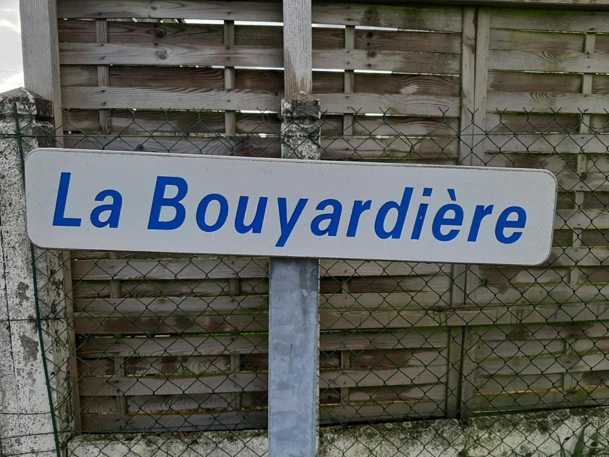 La Bouyardiere Saint-Mars-d'Egrenne Экстерьер фото